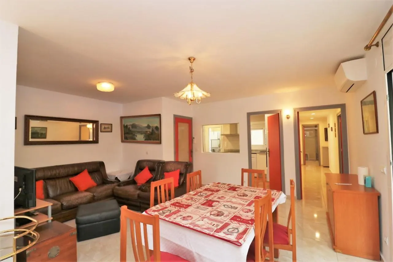 Riera Ginjolers Apartment Roses Spain