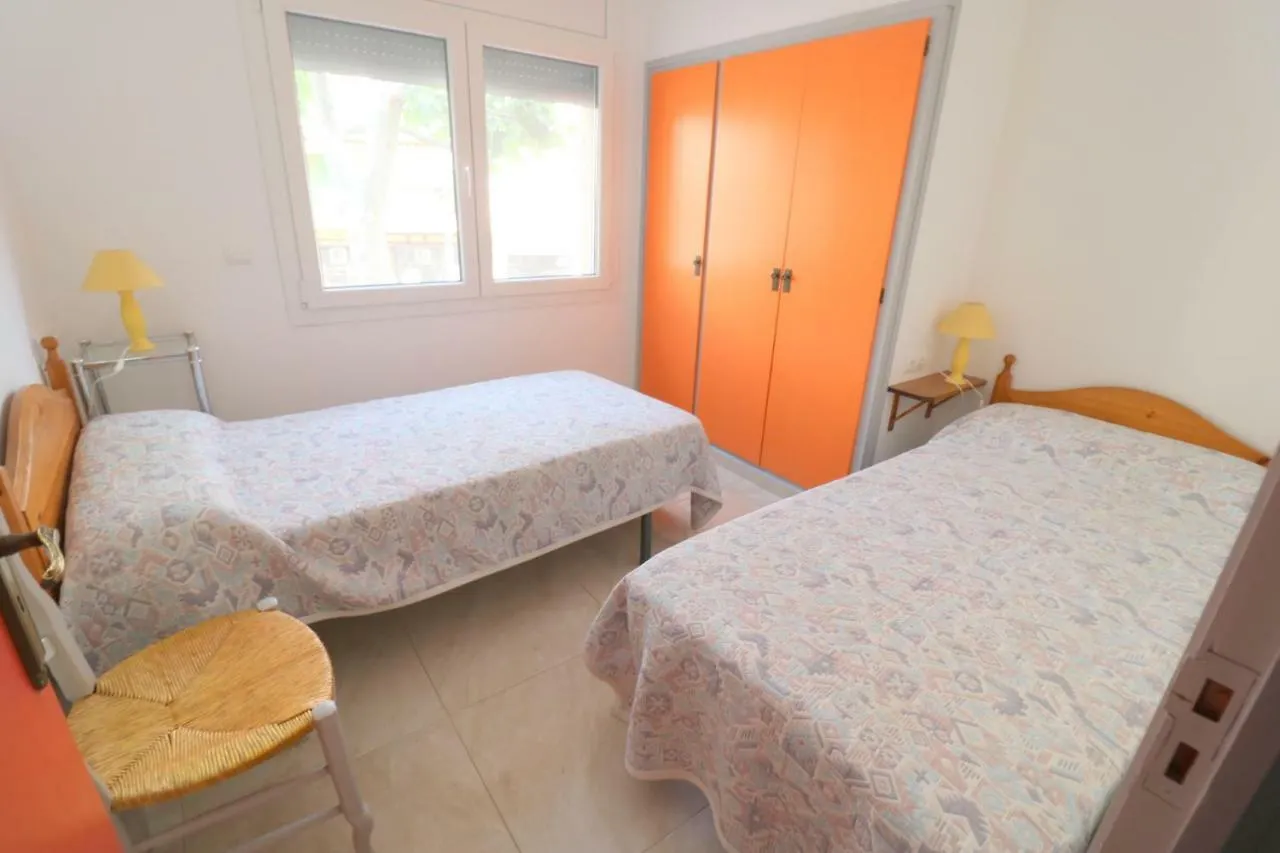 Riera Ginjolers Apartment Roses